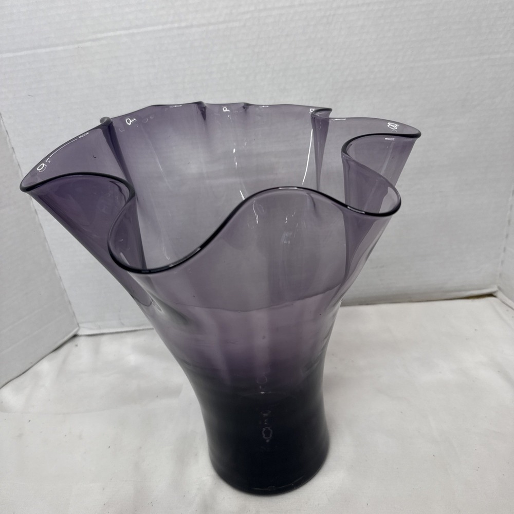 Lenox Organics 12" Amethyst Purple Ruffle Art Glass Vase - Hand Blown Poland
